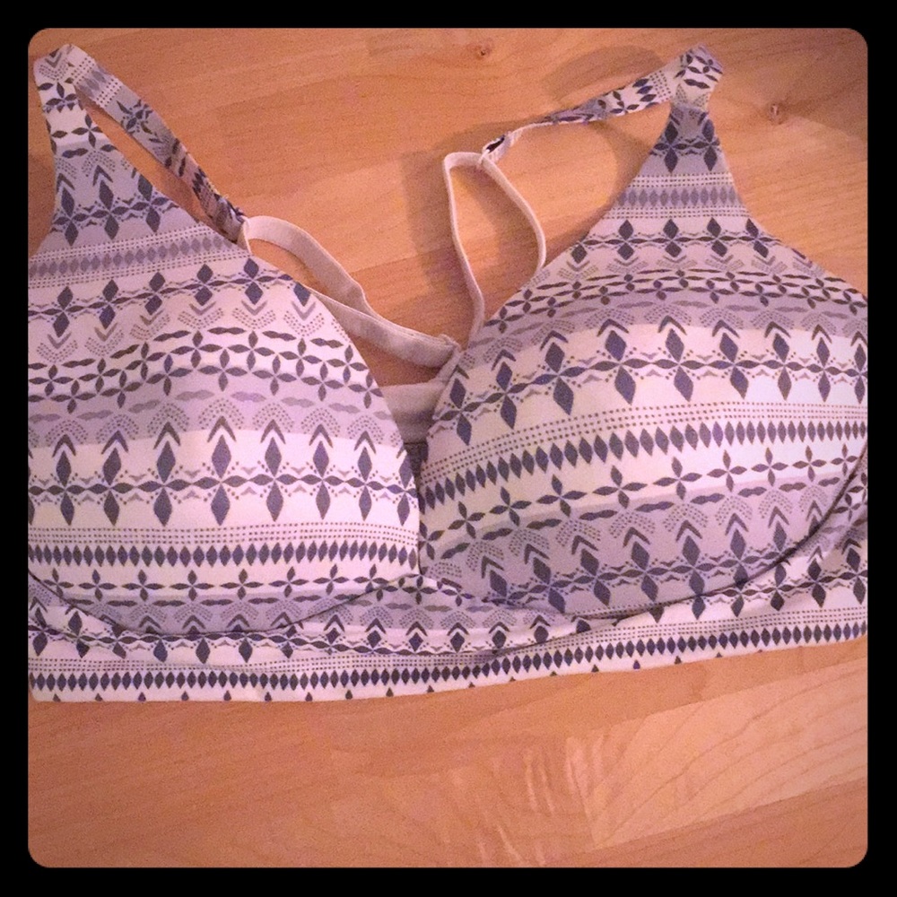 Victoria’s Secret Body By Victoria Lounge Bra!!